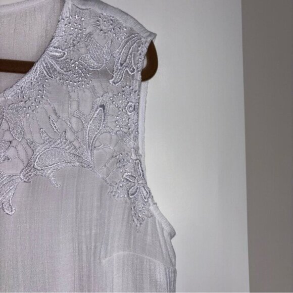 Northern Reflections Women’s Large White Crocheted Lace Trim Top Semi Sheer - Picture 5 of 6